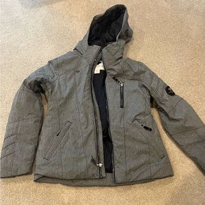 Brand new Obermeyer ski jacket size 14-16 girls. No tags, only worn once.